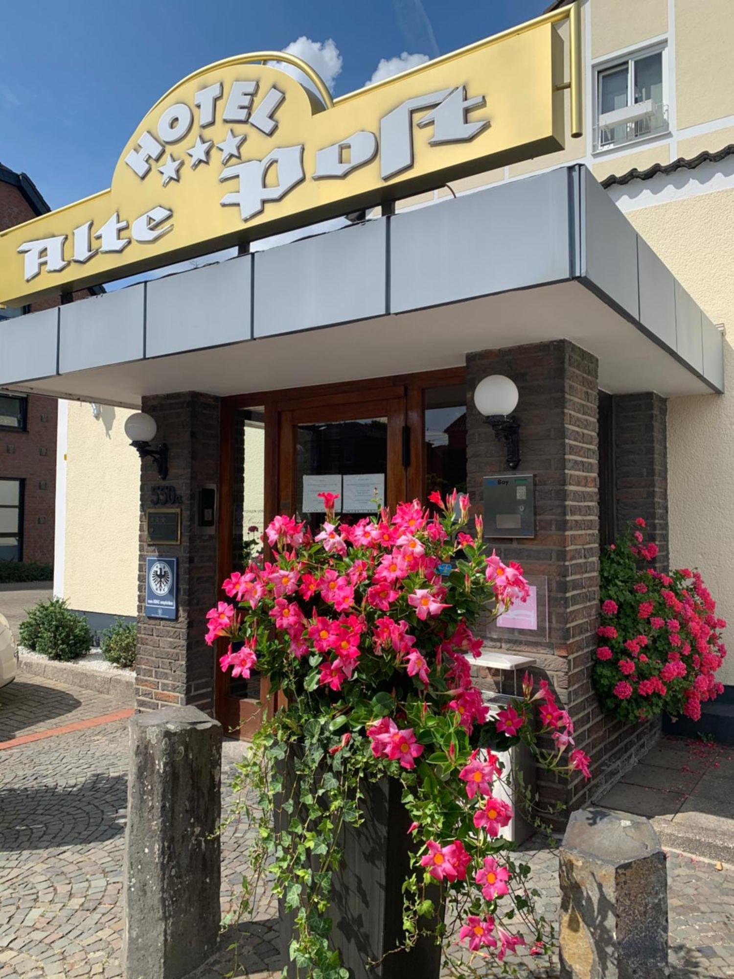 Hotel Alte Post Krefeld Exterior photo
