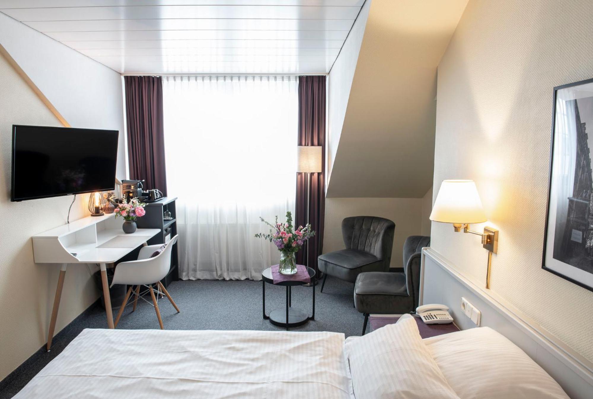Hotel Alte Post Krefeld Exterior photo