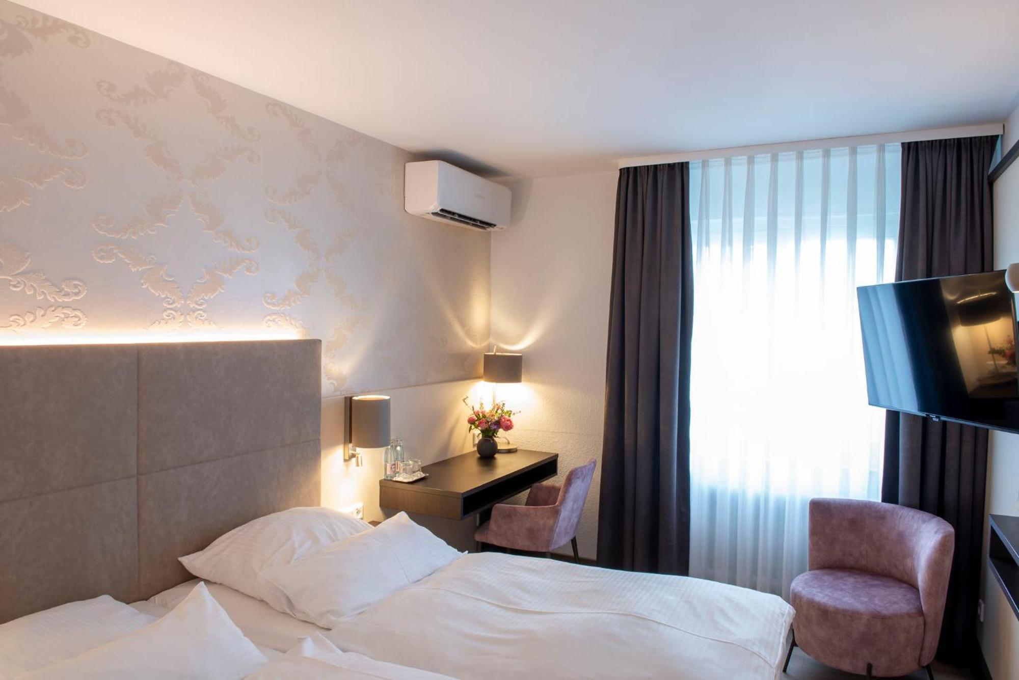 Hotel Alte Post Krefeld Exterior photo